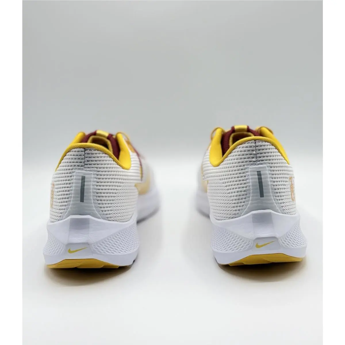 Nike shoes - Nike Air Zoom Pegasus 40 - DZ6004-100 - White 3