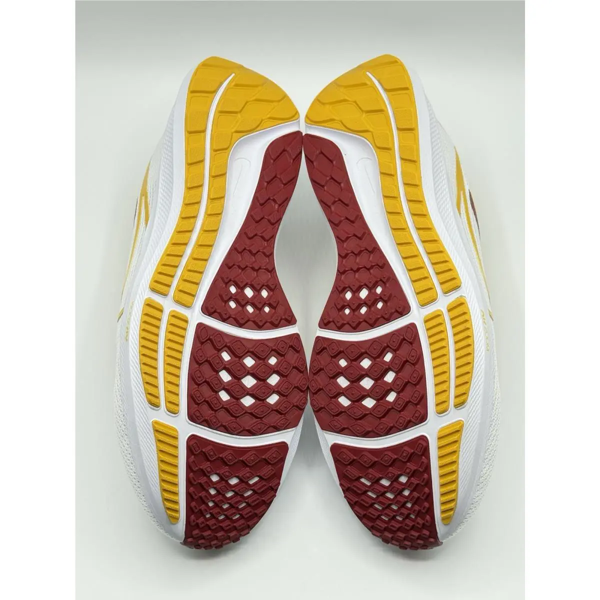 Nike shoes - Nike Air Zoom Pegasus 40 - DZ6004-100 - White 4