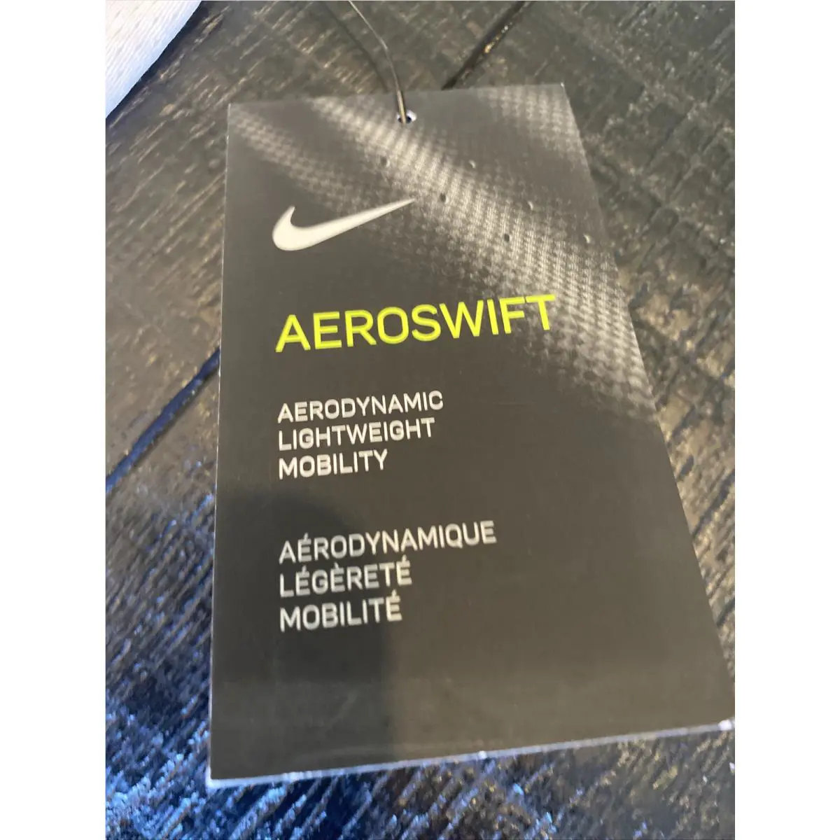 Nike clothing - White (UPC: 0194275747040) 4