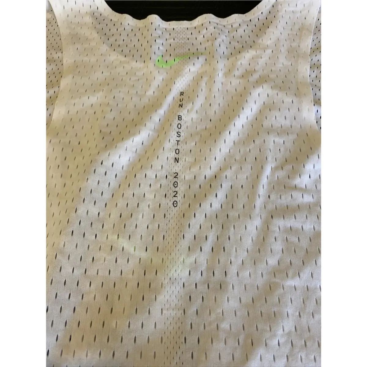 Nike clothing - White (UPC: 0194275747040) 6