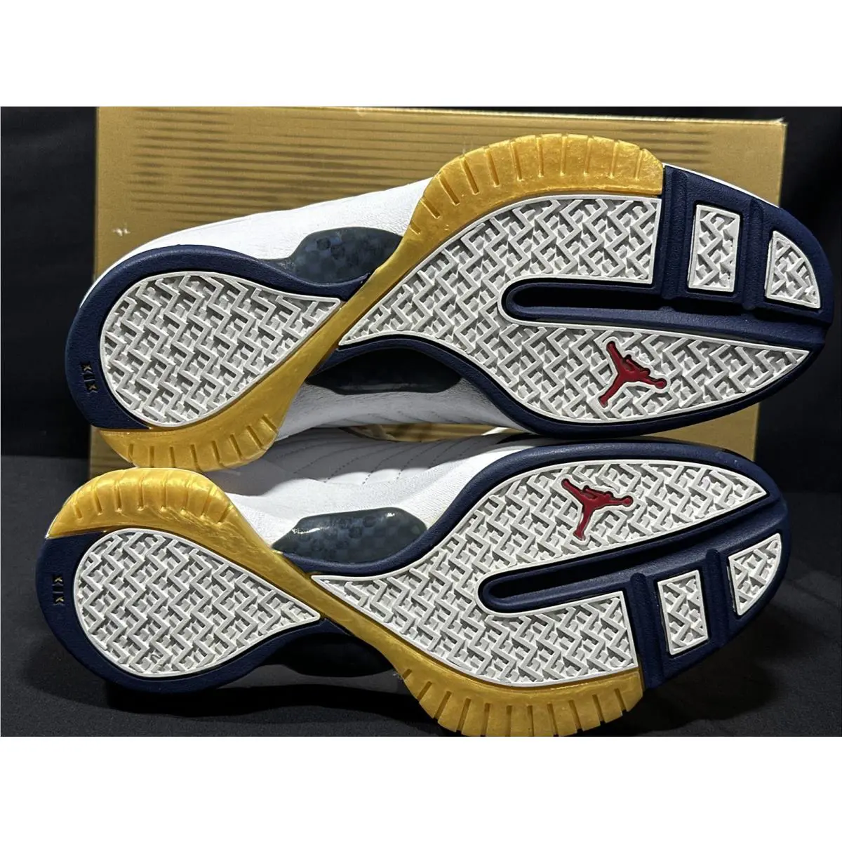 Nike shoes - Air Jordan 19 - Air - 308492-171 - White/Metallic Golf-Midnight Navy 7