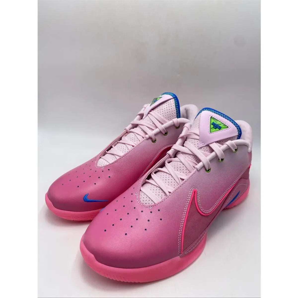Nike shoes - Nike Lebron XXII - Lebron XXII - HV8455 600 - Pink Foam/Photo Blue (UPC: 197860012899) 2