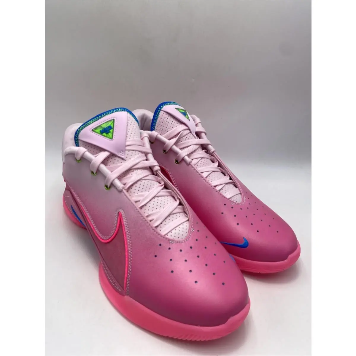 Nike shoes - Nike Lebron XXII - Lebron XXII - HV8455 600 - Pink Foam/Photo Blue (UPC: 197860012899) 3