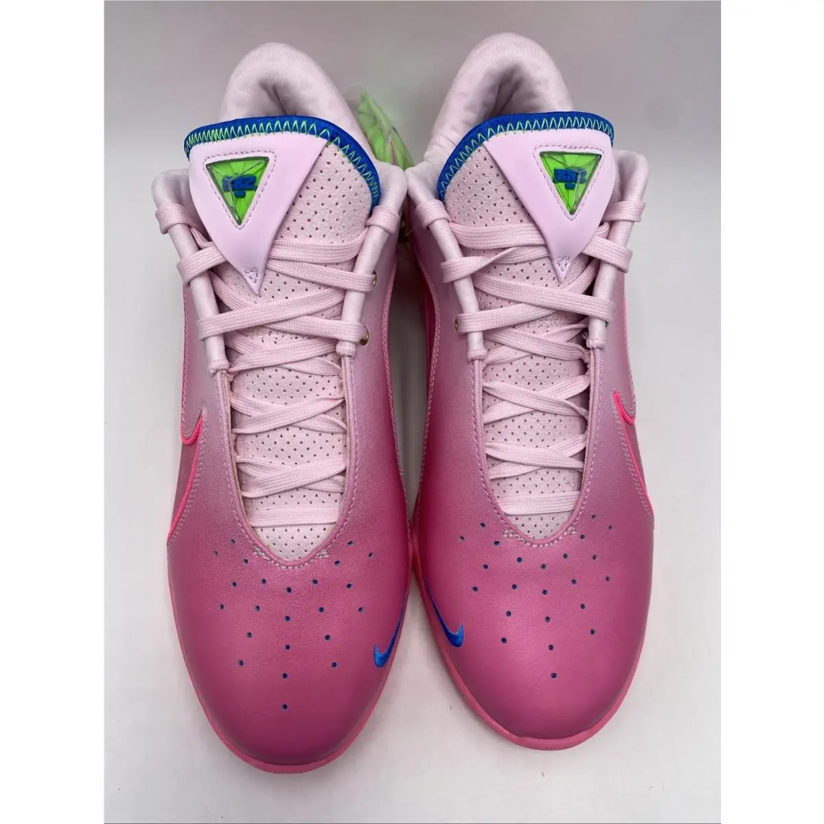 Nike shoes - Nike Lebron XXII - Lebron XXII - HV8455 600 - Pink Foam/Photo Blue (UPC: 197860012899) 4