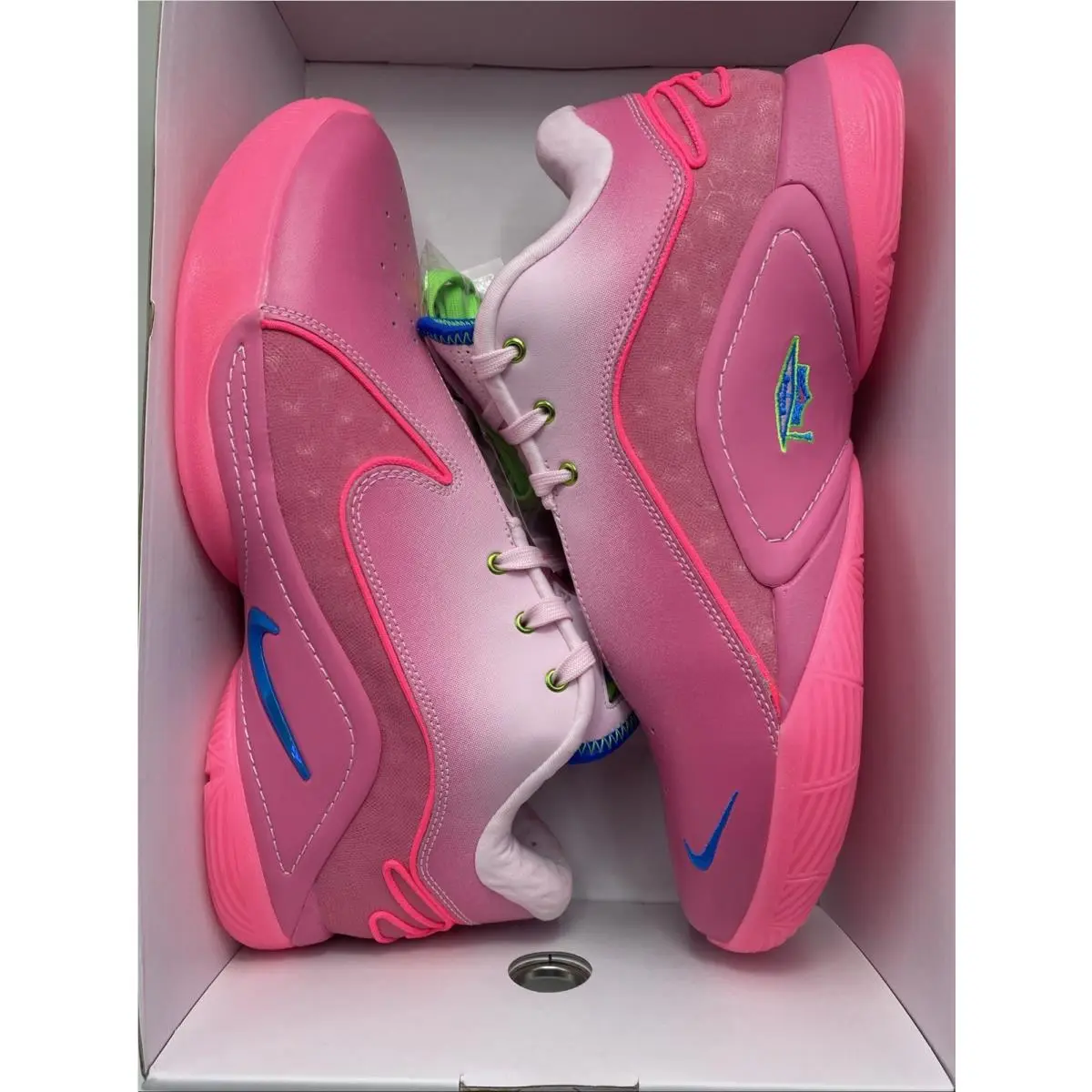 Nike shoes - Nike Lebron XXII - Lebron XXII - HV8455 600 - Pink Foam/Photo Blue (UPC: 197860012899) 7