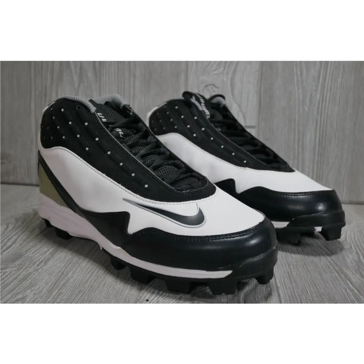 Nike shoes - Nike Swingman - Swingman - Black 1