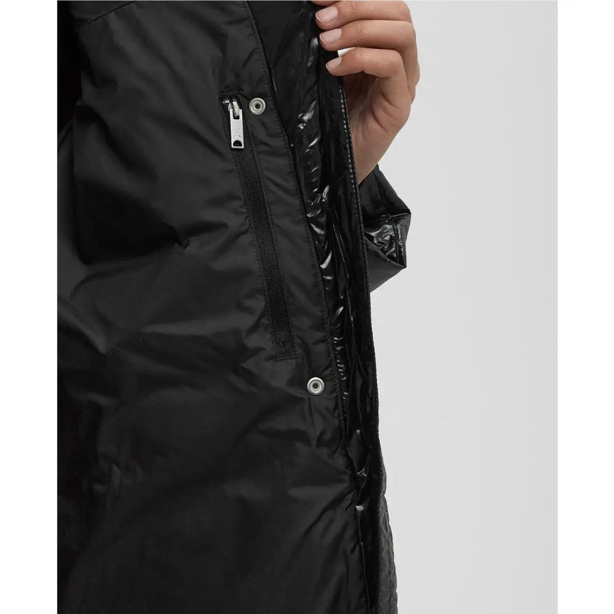 Nike clothing - Nike Jordan Down - Down - FV7143 - Black (UPC: 197595783781) 2