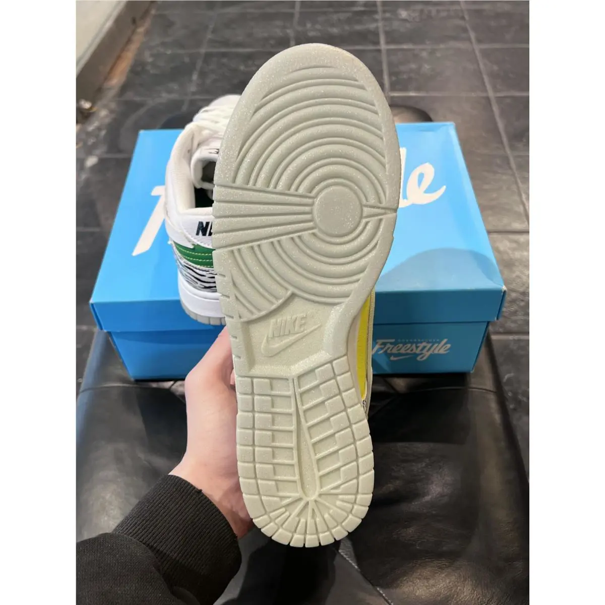 Nike shoes - Nike Dunk - Dunk - DR7305-100 - White 3