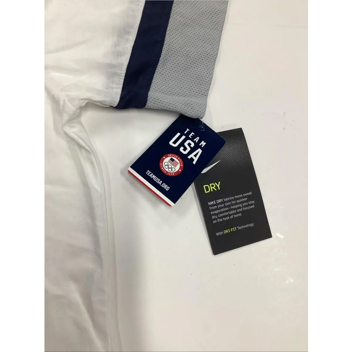 Nike clothing - Nike Dri-Fit - White 1