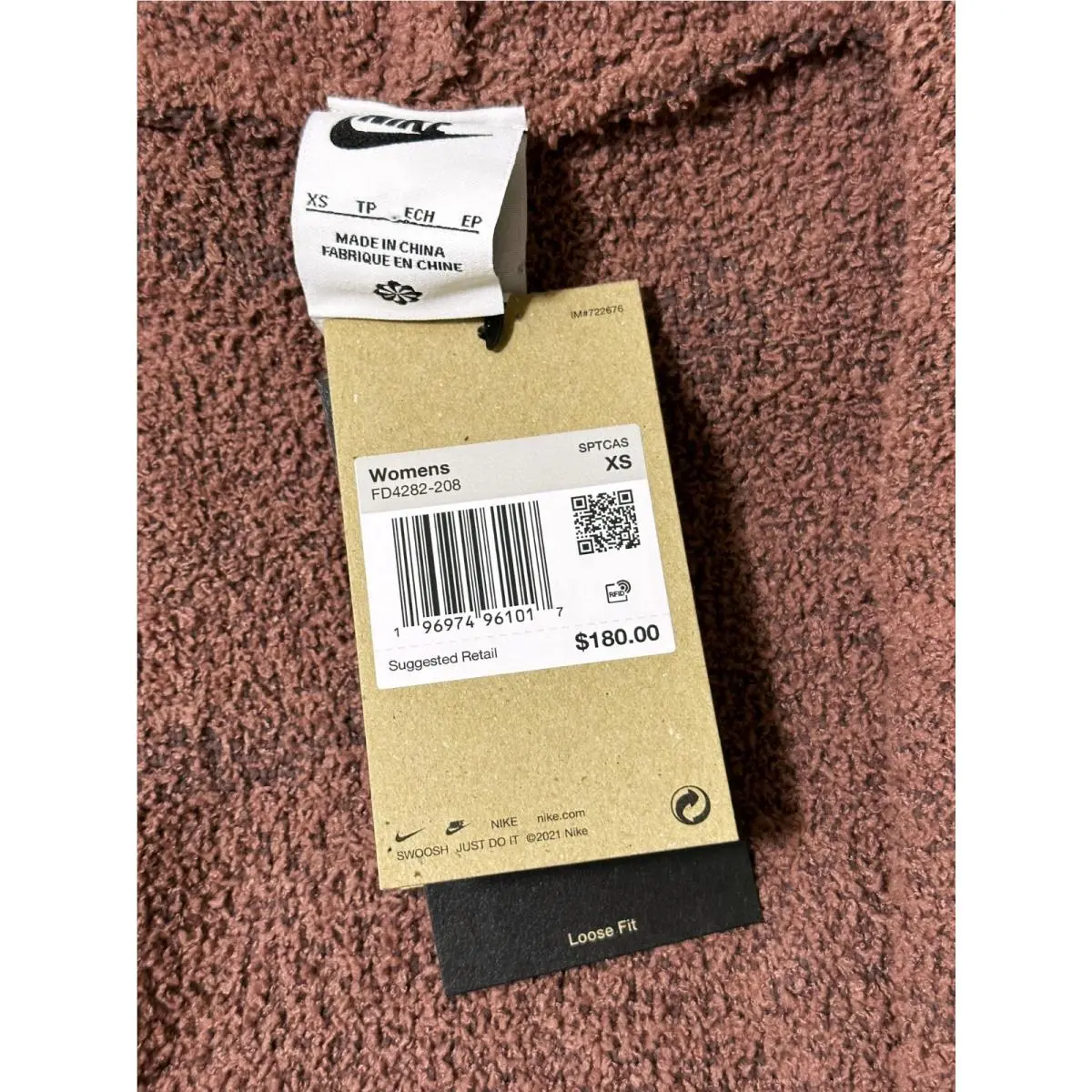 Nike clothing - FD4282 - FD4282 - Mauve (UPC: 196974961017) 4