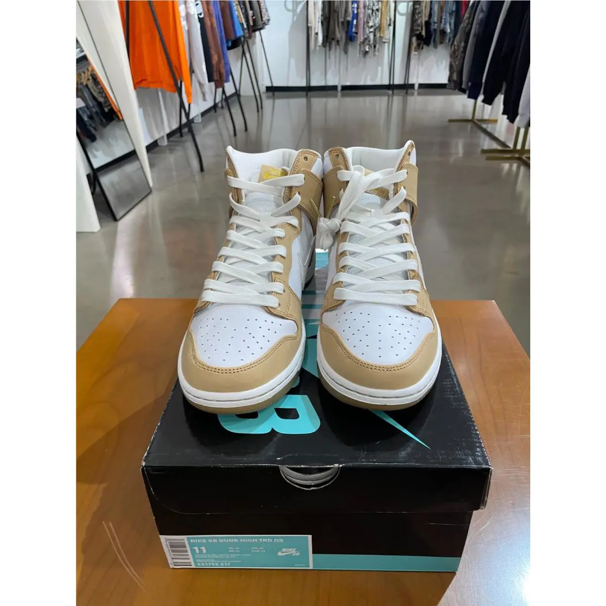 Nike shoes - Nike SB Dunk - Dunk - Brown 1
