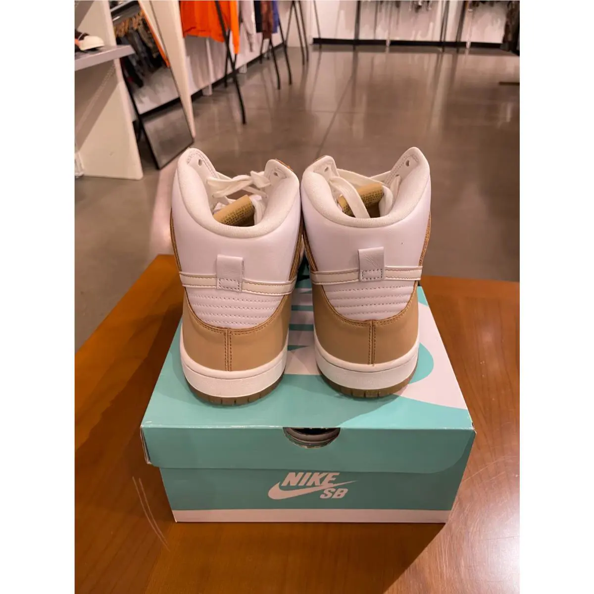 Nike shoes - Nike SB Dunk - Dunk - Brown 3