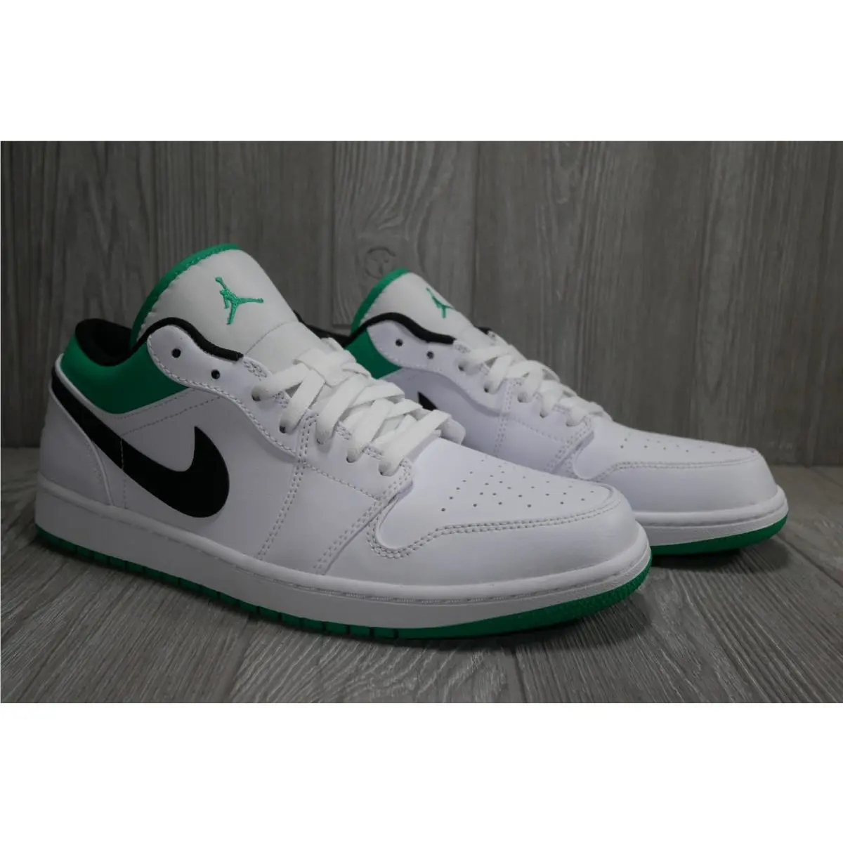 Nike shoes - Nike Air Jordan 1 - Air - White 1