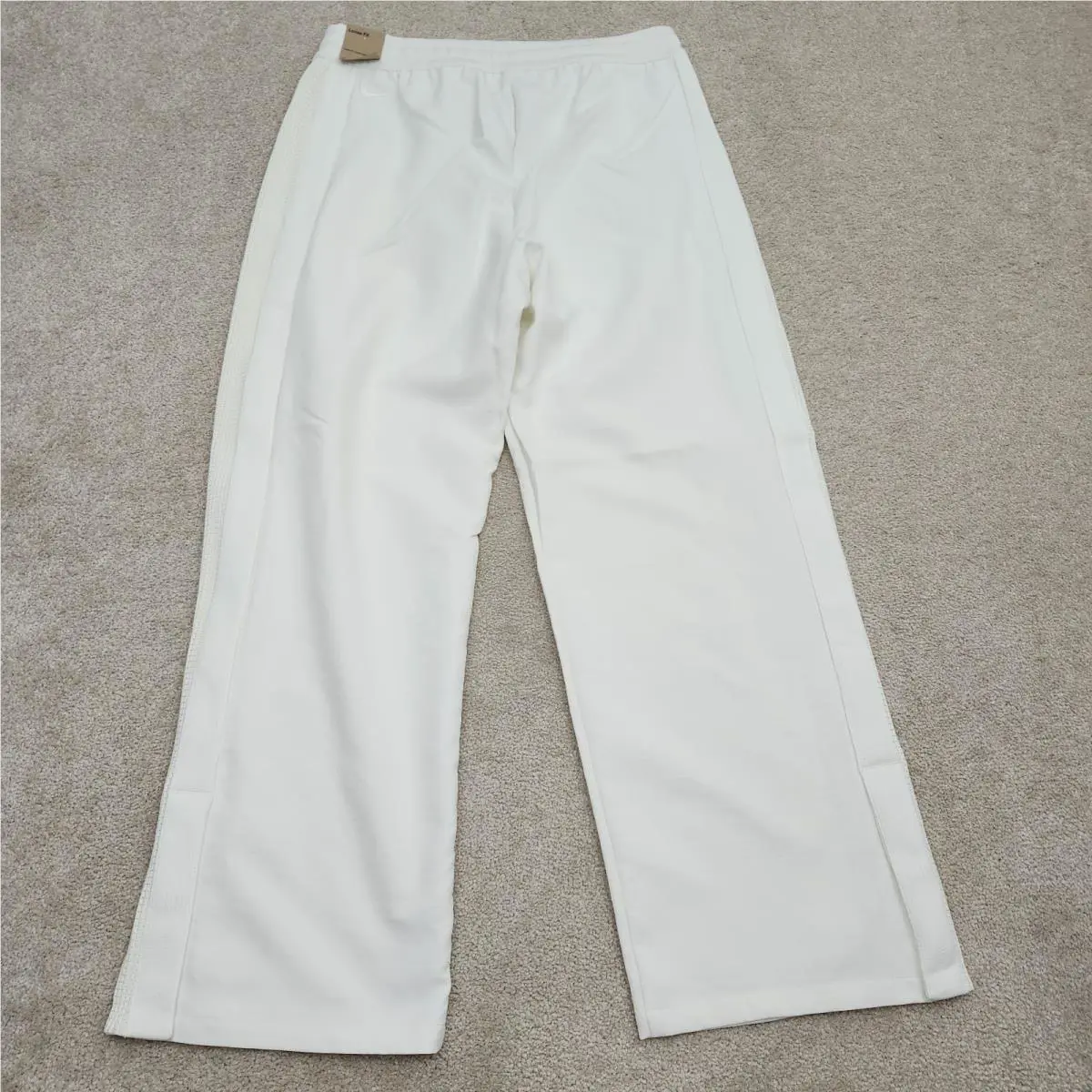 Nike clothing - White 8