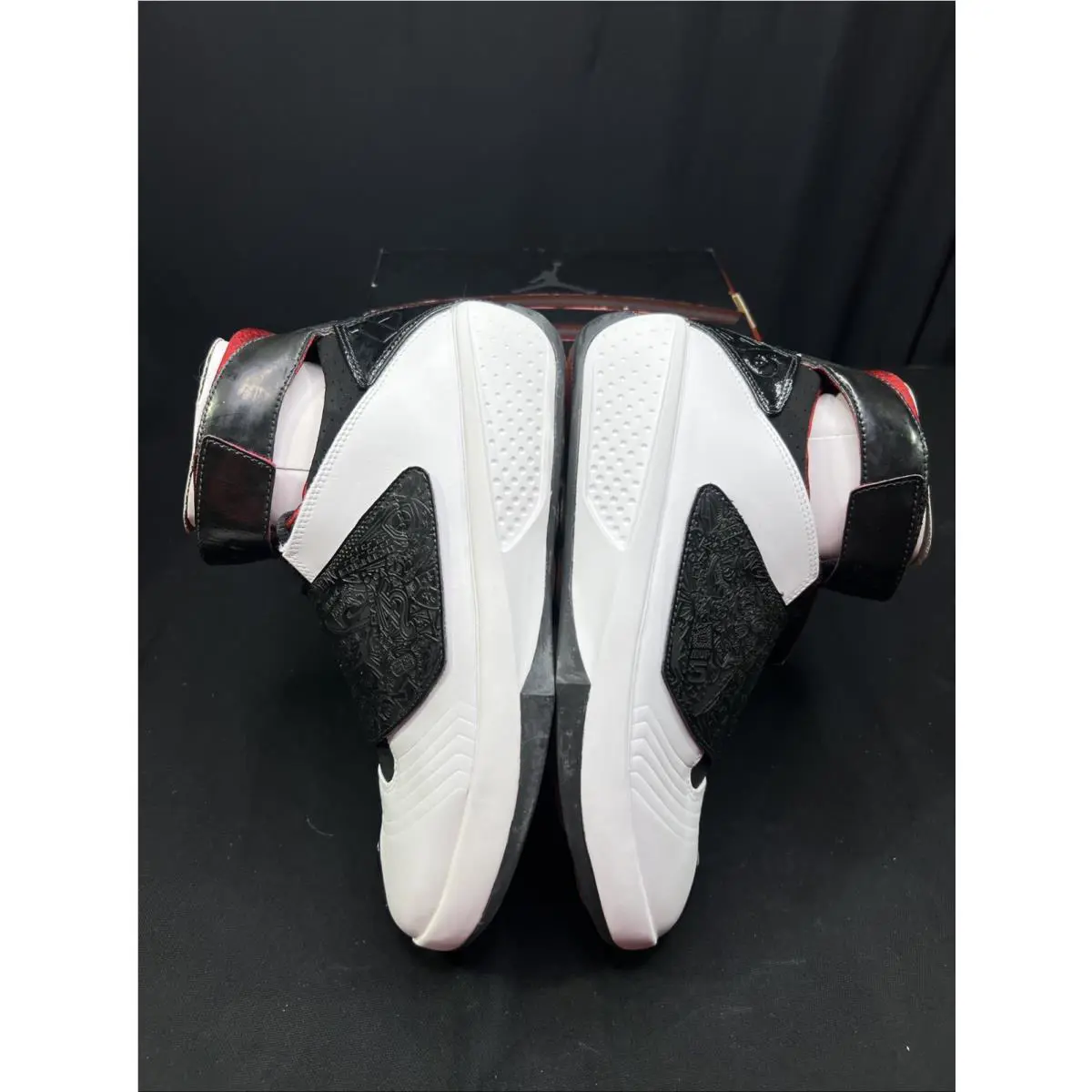 Nike shoes - Jordan 20 - 310455 101 - White/ Black- Varsity Red 17