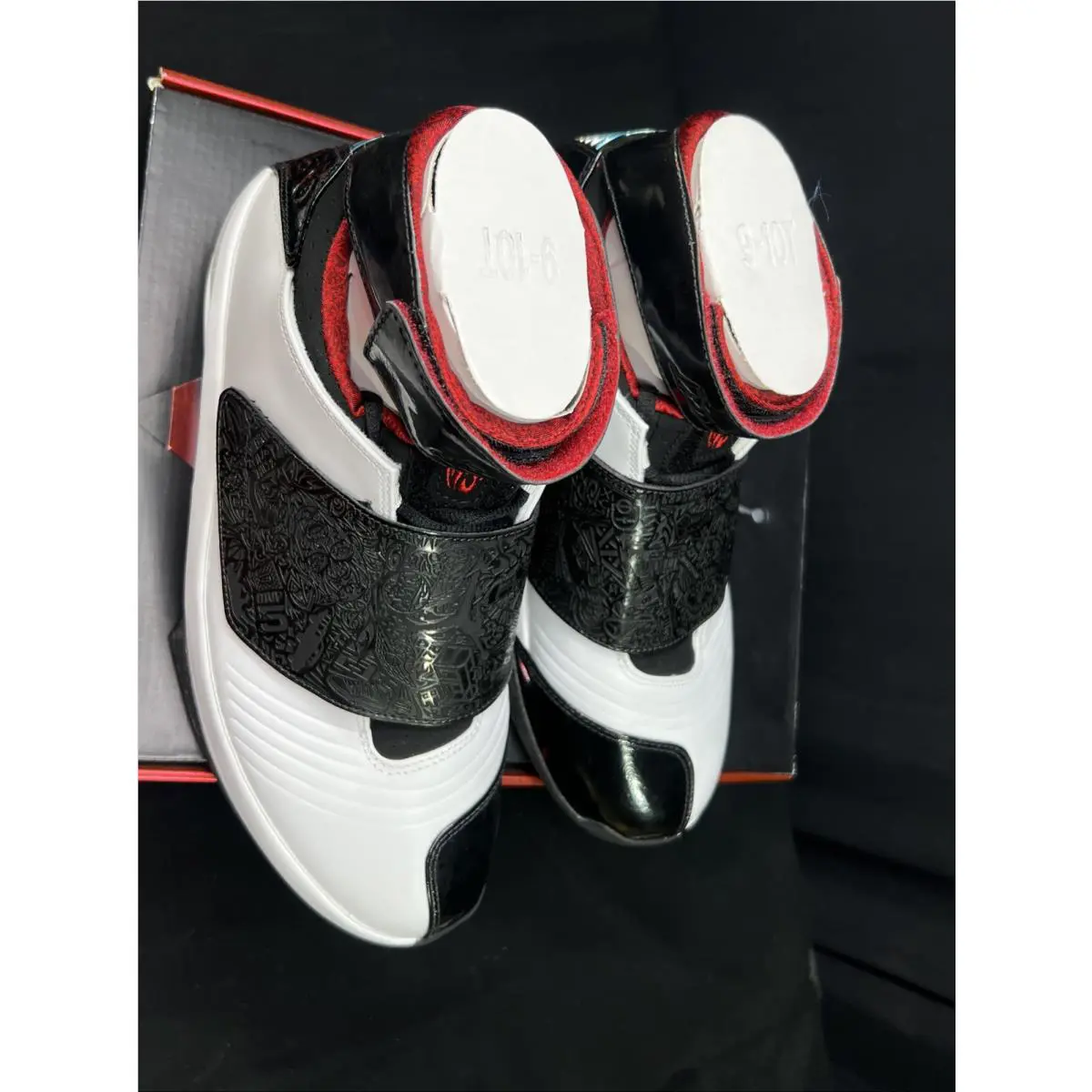 Nike shoes - Jordan 20 - 310455 101 - White/ Black- Varsity Red 6