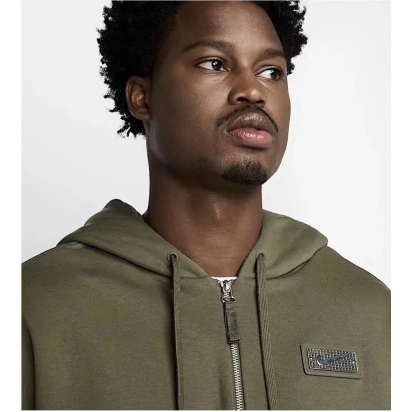 Nike clothing - Olive Green 1