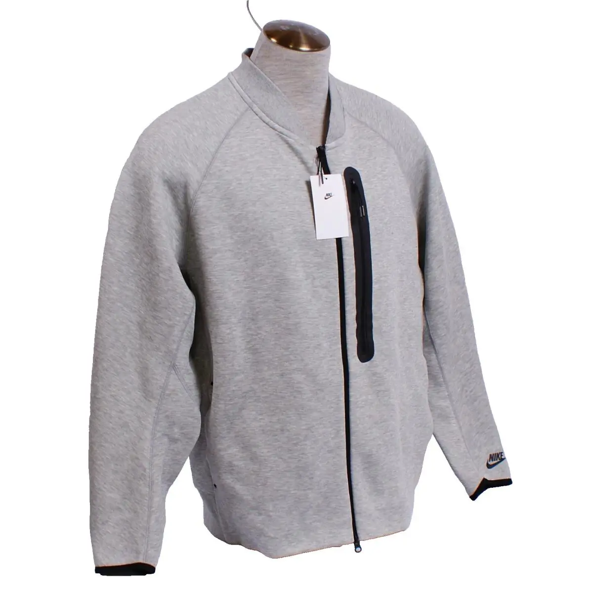 Nike clothing - Gray (UPC: 196607416204) 1