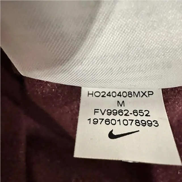 Nike clothing - Burgundy 7