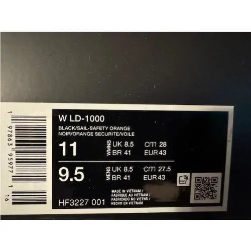 Nike shoes - HF3227001 - HF3227-001 - Black (UPC: 197863959771) 4