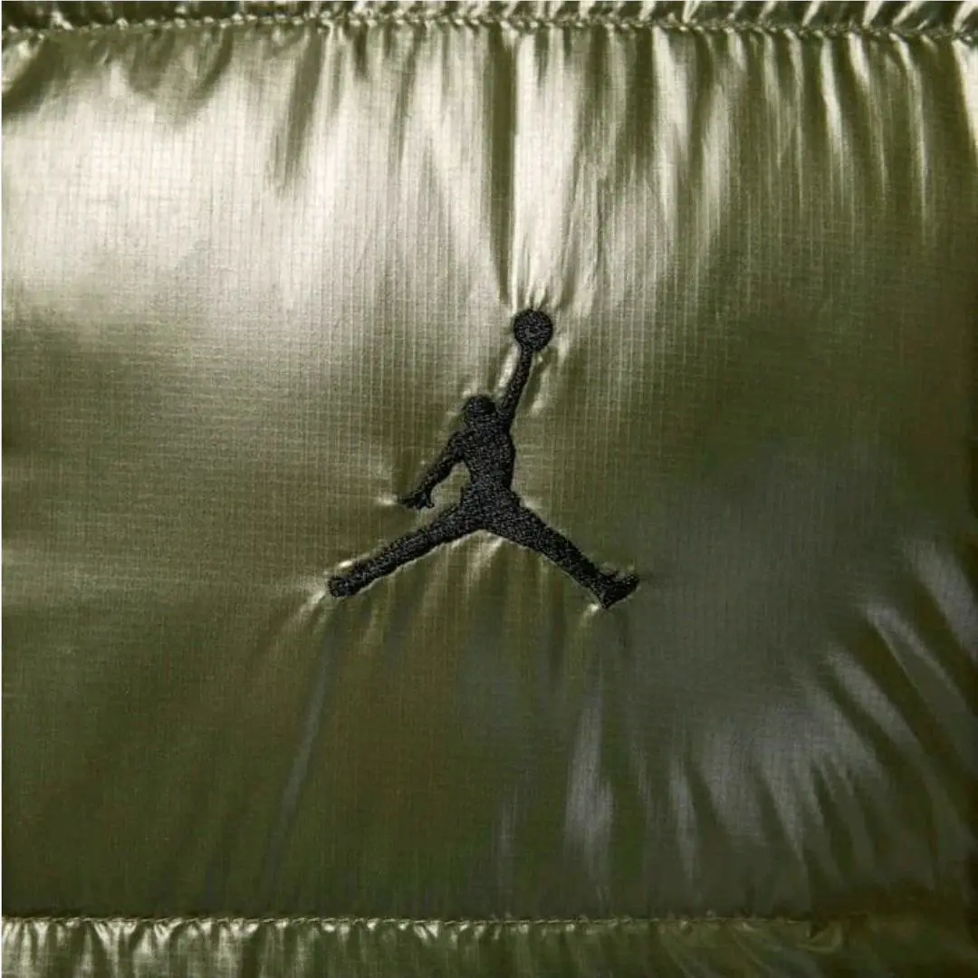 Nike clothing - Nike Air Jordan Jumpman Gilet Bodywarmer - Olive Green & Black 2