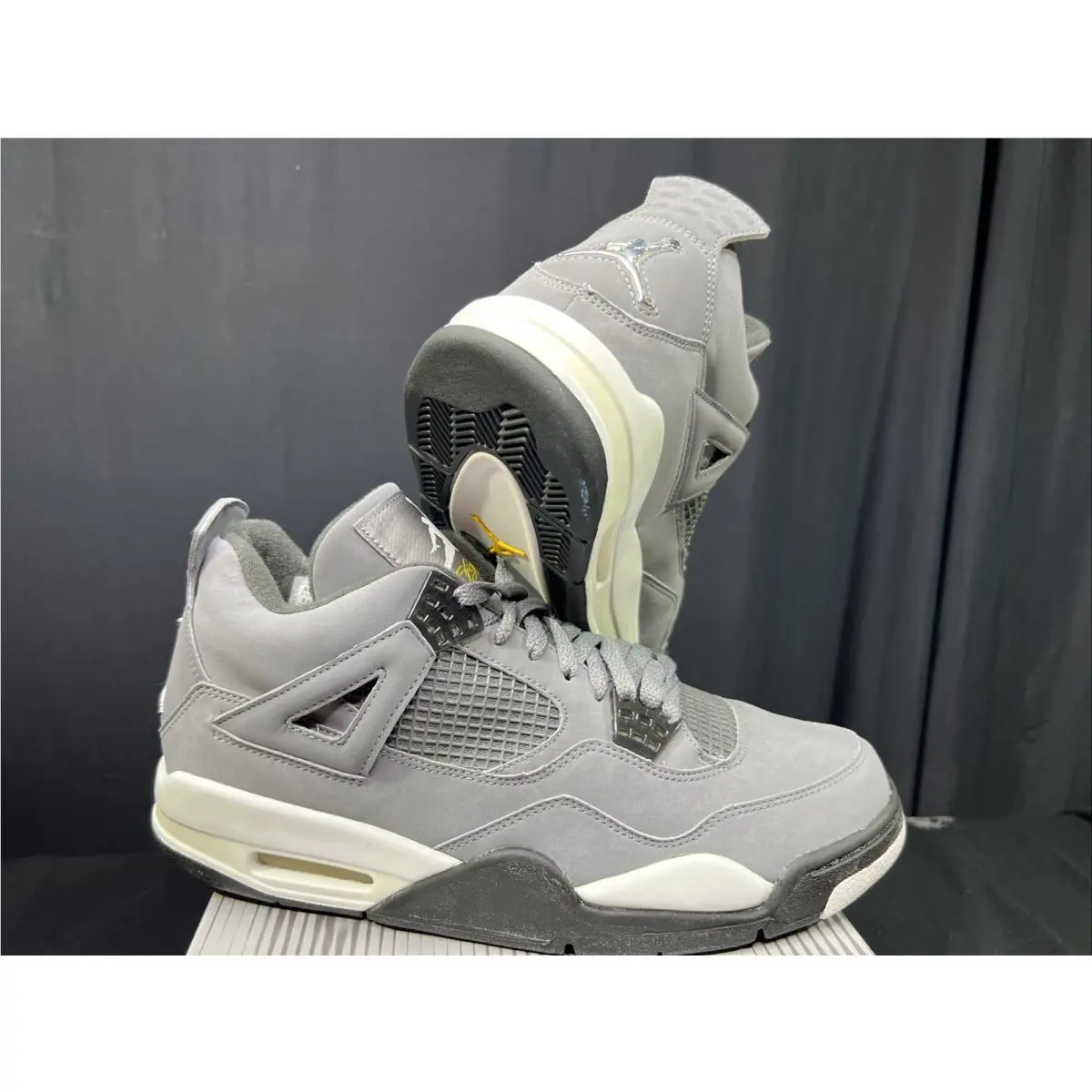 Nike shoes - Air Jordan 4 - Air - 308497001 - Gray 1