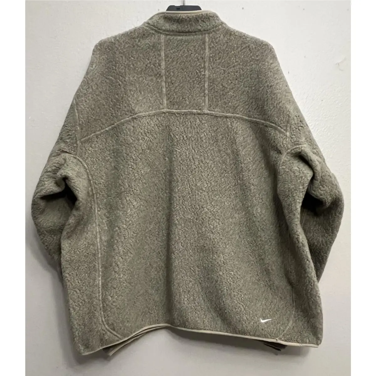 Nike clothing - Nike ACG Arctic Wolf Sherpa Jacket - FN0372-247 - Khaki (UPC: 196969100148) 3