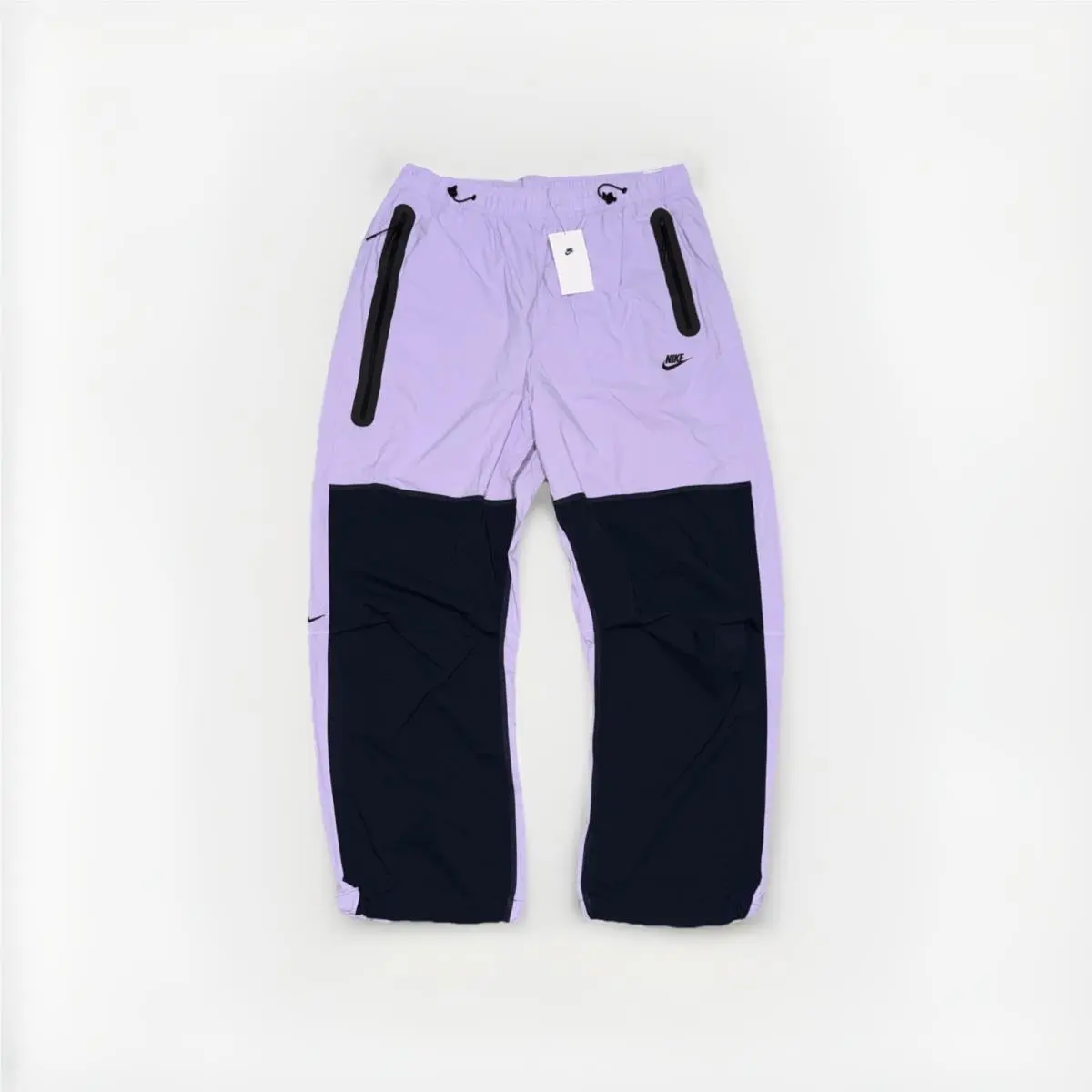 Men’s Size XL -  Tech Woven Oversized Pants Hydrangeas Purple HM7158-515 by Nike