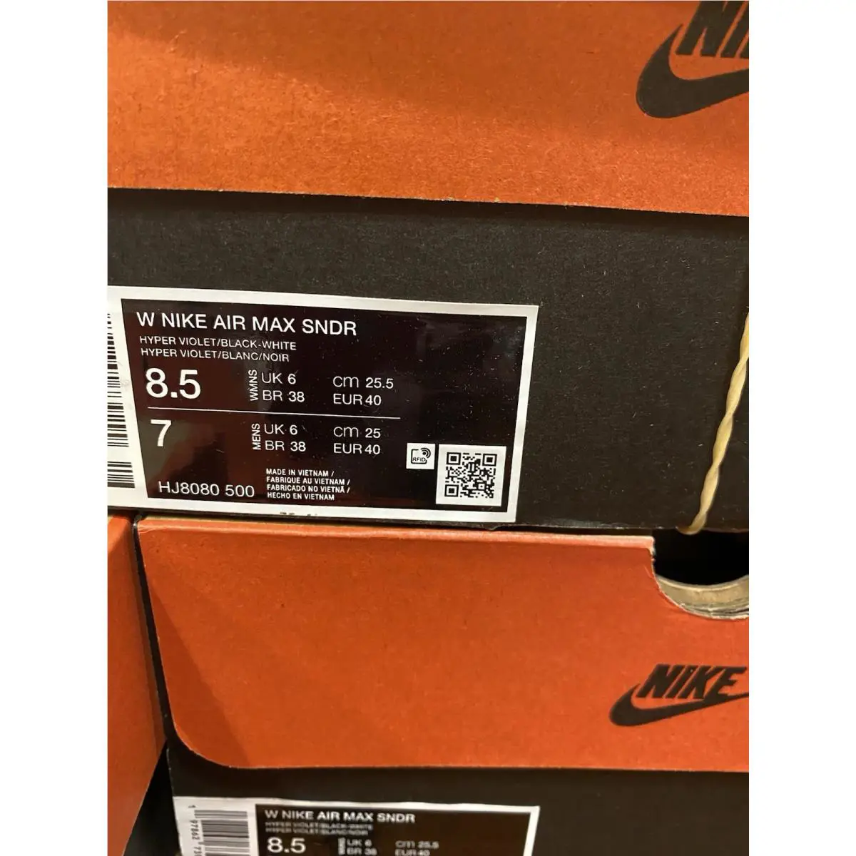 Nike shoes - Hyper Violet/Black/White 3