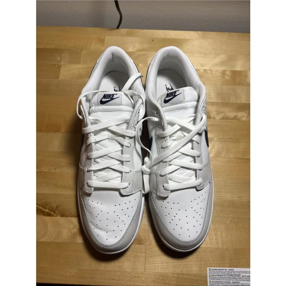 Nike shoes - White 4