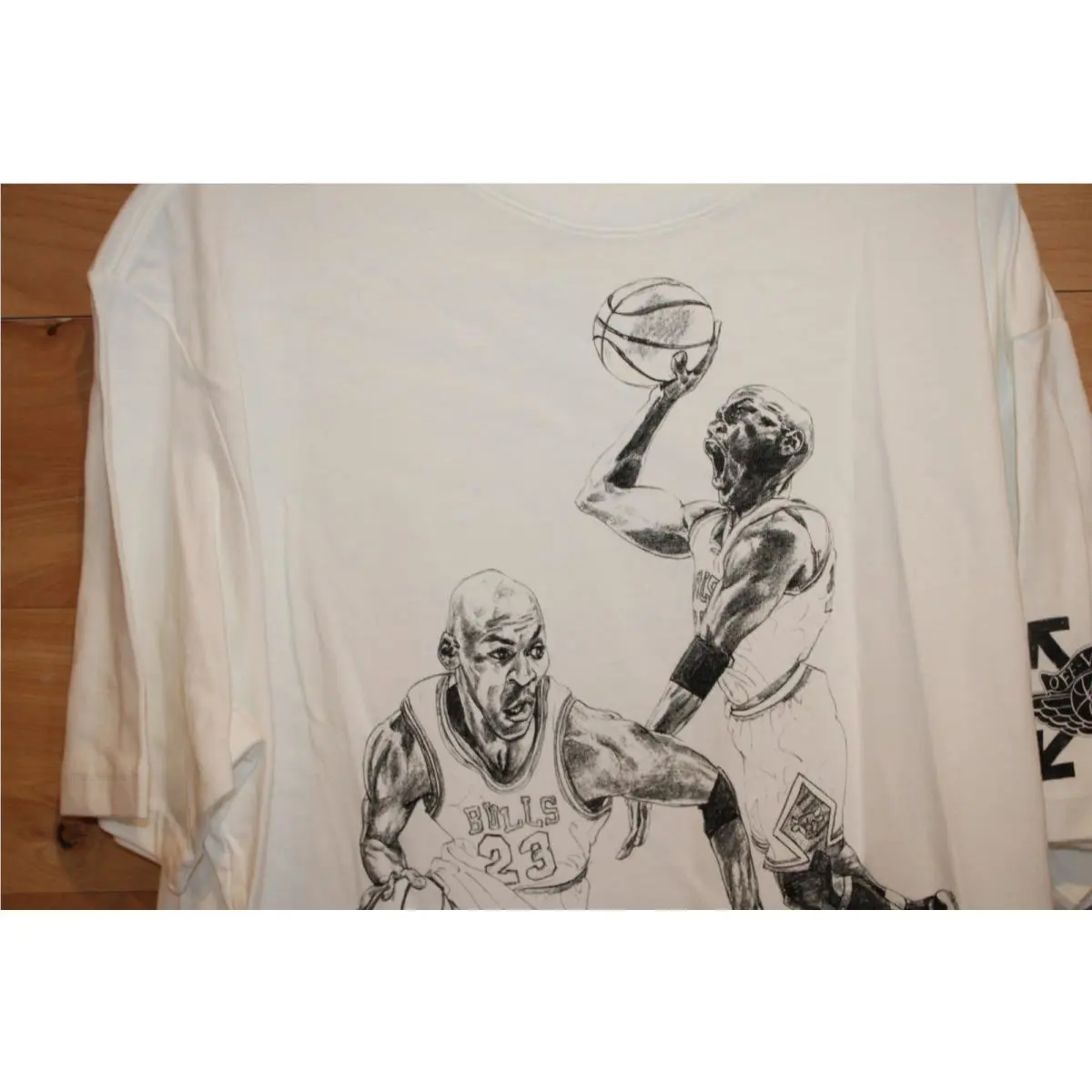 Nike clothing - White (UPC: 194955429273) 1