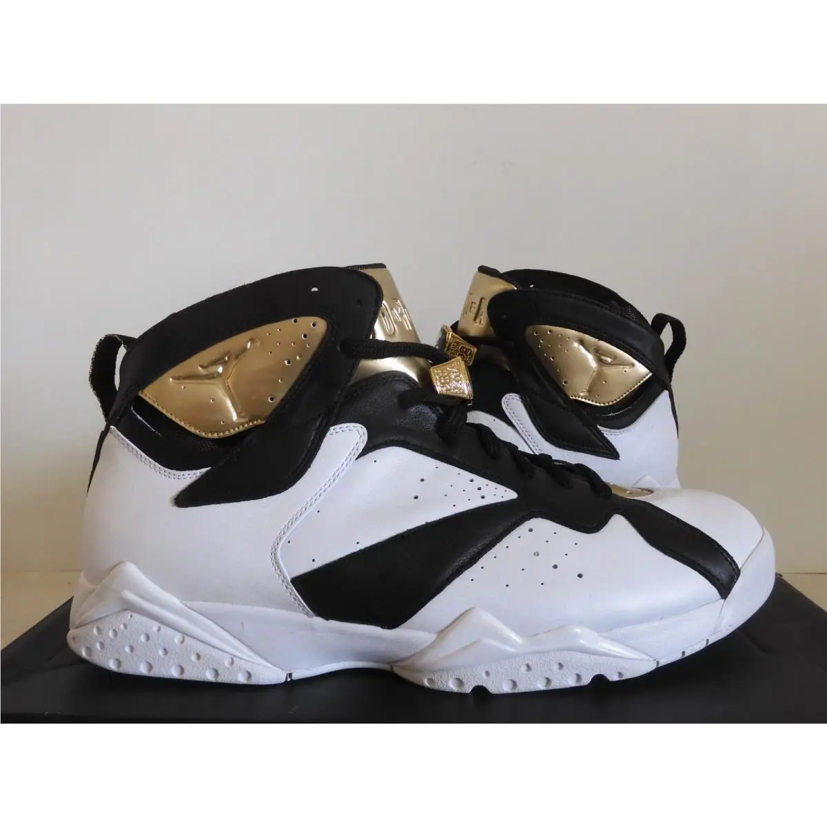 Nike shoes - Air Jordan 7 - Air - 725093-140 - White (UPC: 676556291935) 0