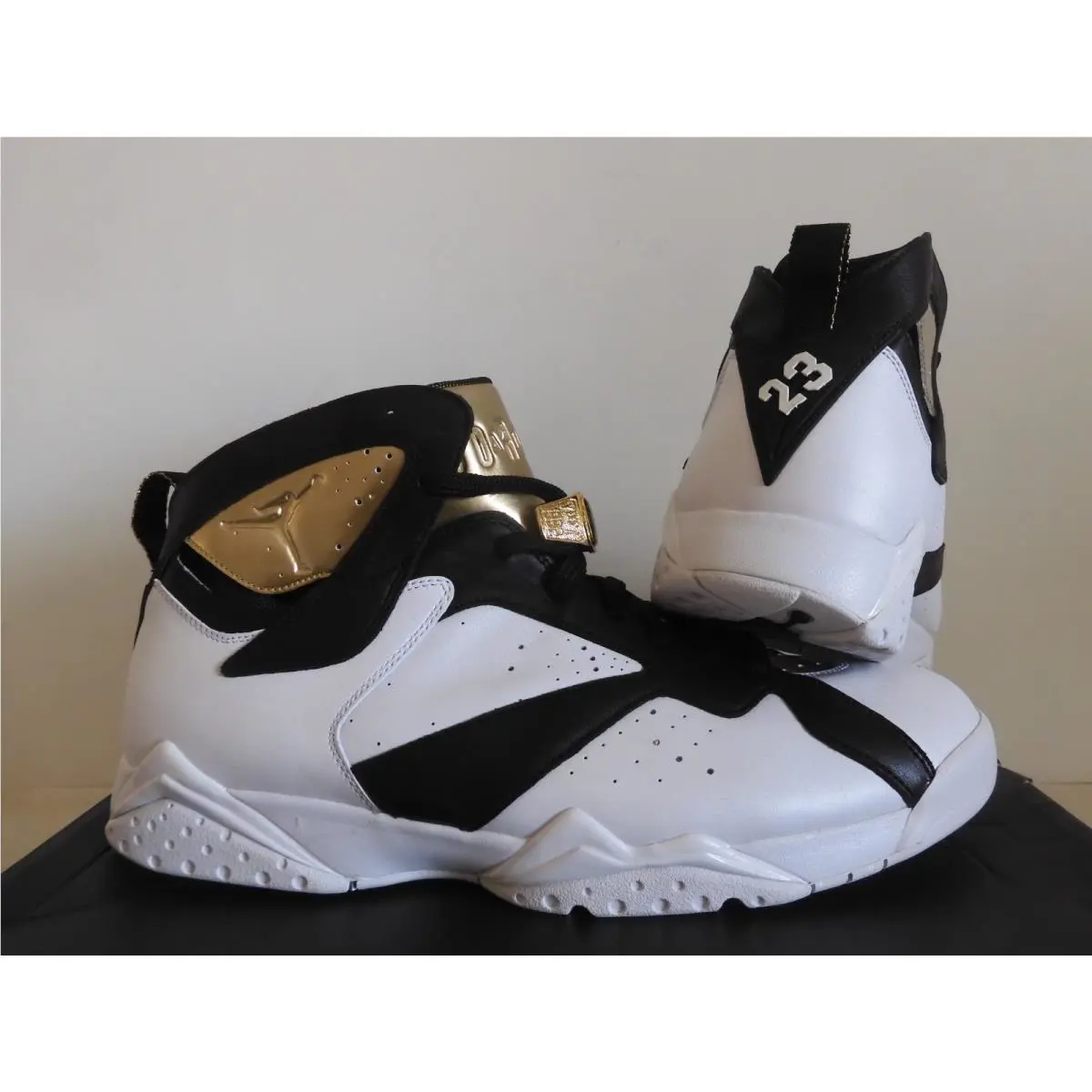 Nike shoes - Air Jordan 7 - Air - 725093-140 - White (UPC: 676556291935) 1