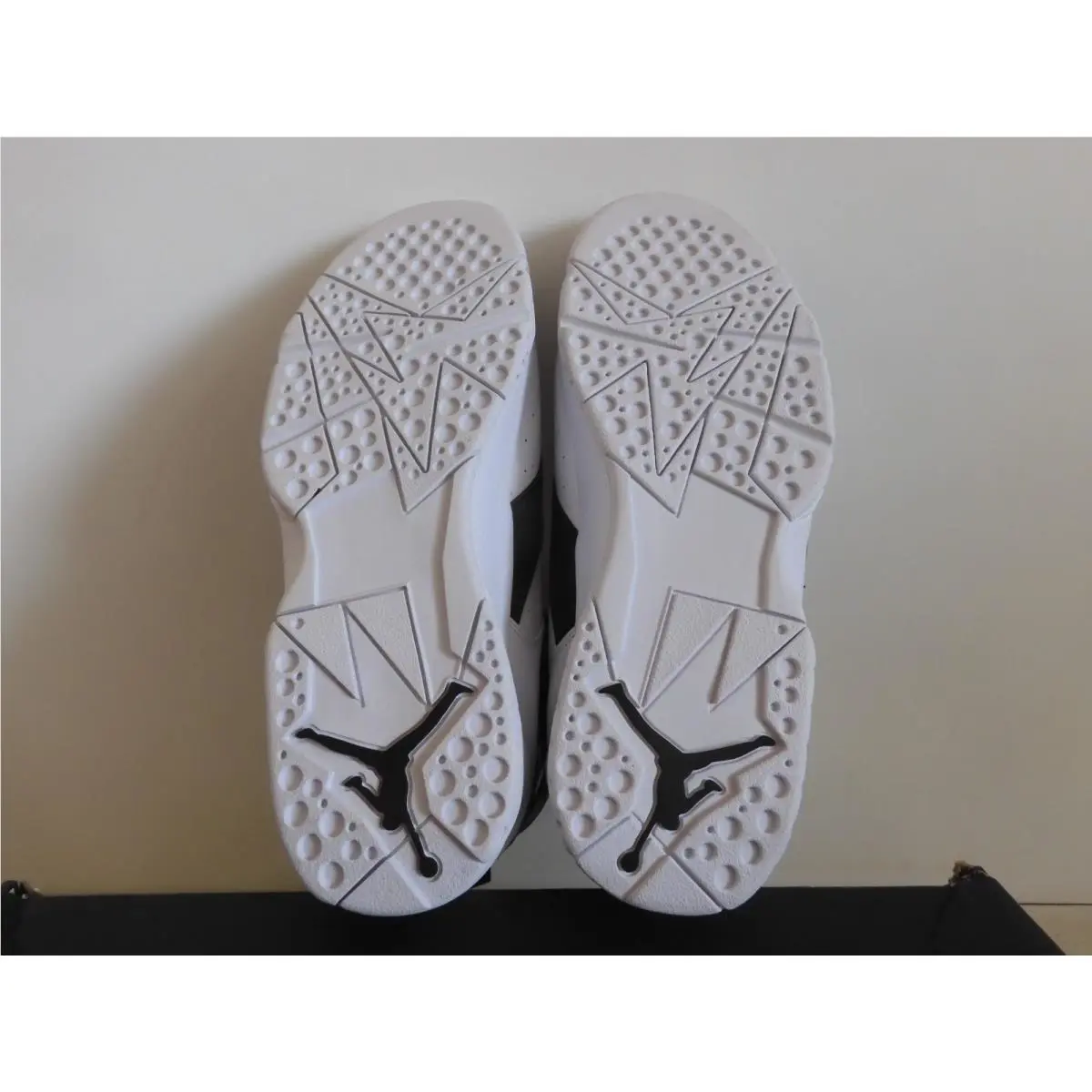 Nike shoes - Air Jordan 7 - Air - 725093-140 - White (UPC: 676556291935) 5
