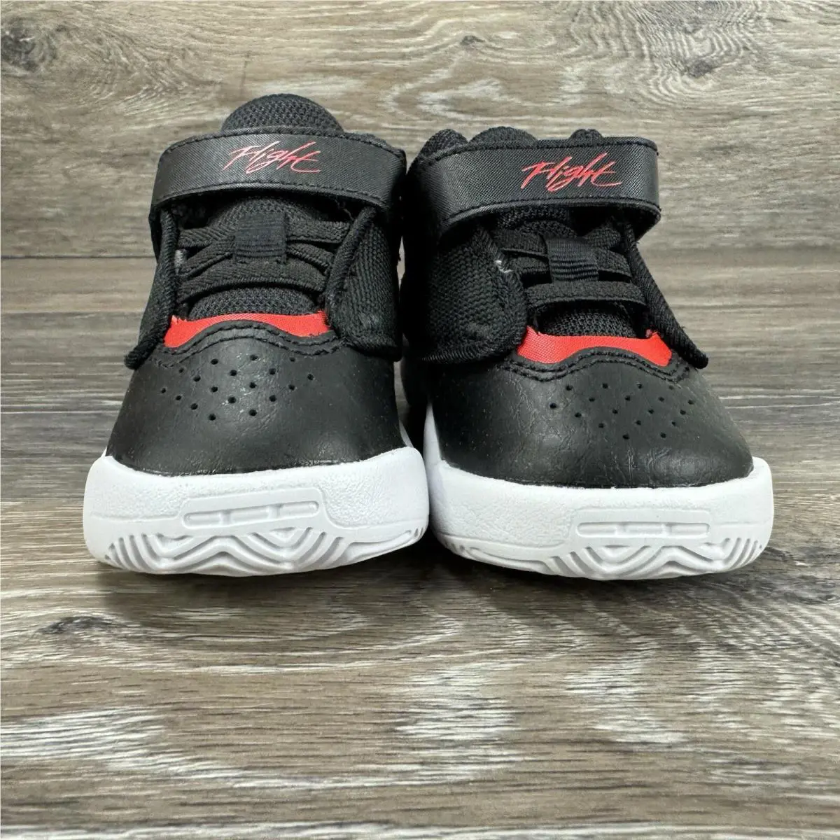 Nike shoes - Jordan Max Aura - Max Aura - Black (UPC: 196152216892) 4