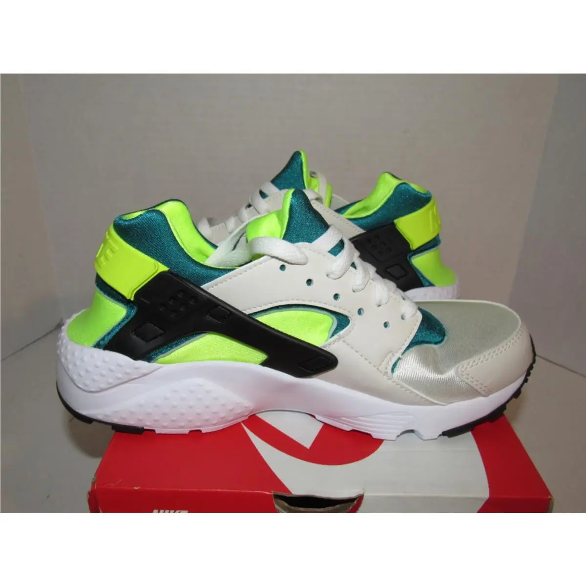 Nike shoes - Nike Air Huarache Run - Air Huarache Run - White 5