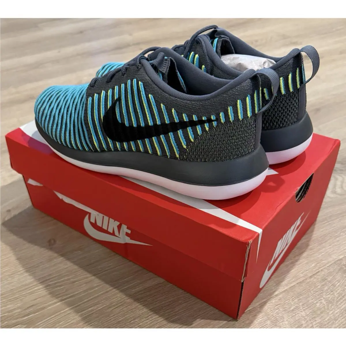Nike shoes - Roshe Two Flyknit - Roshe Two Flyknit - 844833-004 - Green 4