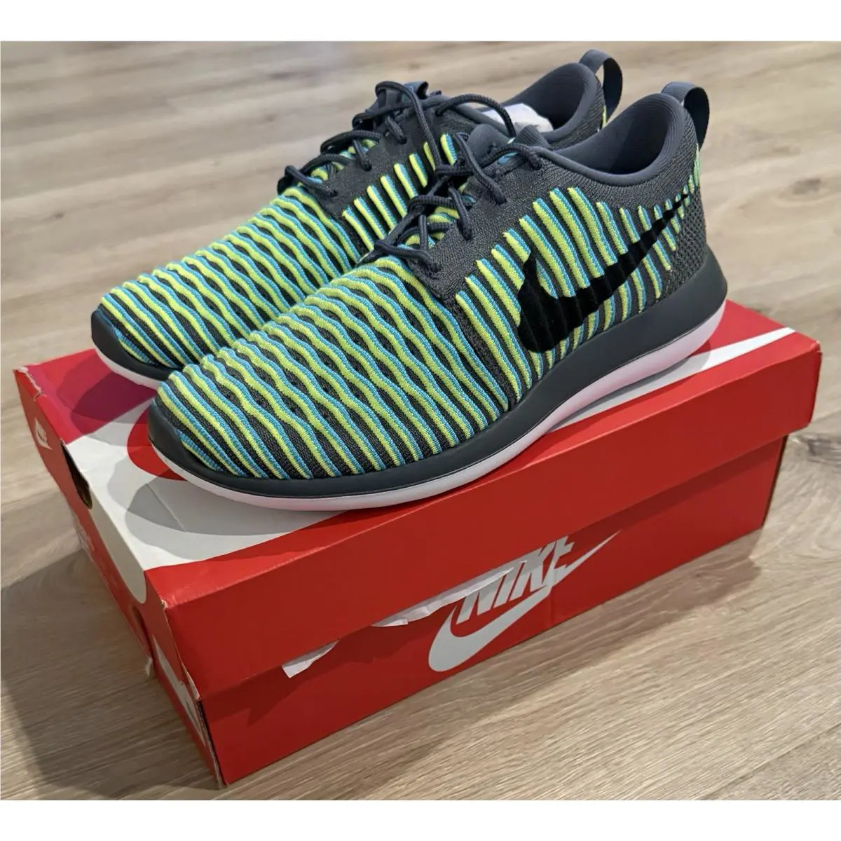 Nike shoes - Roshe Two Flyknit - Roshe Two Flyknit - 844833-004 - Green 5