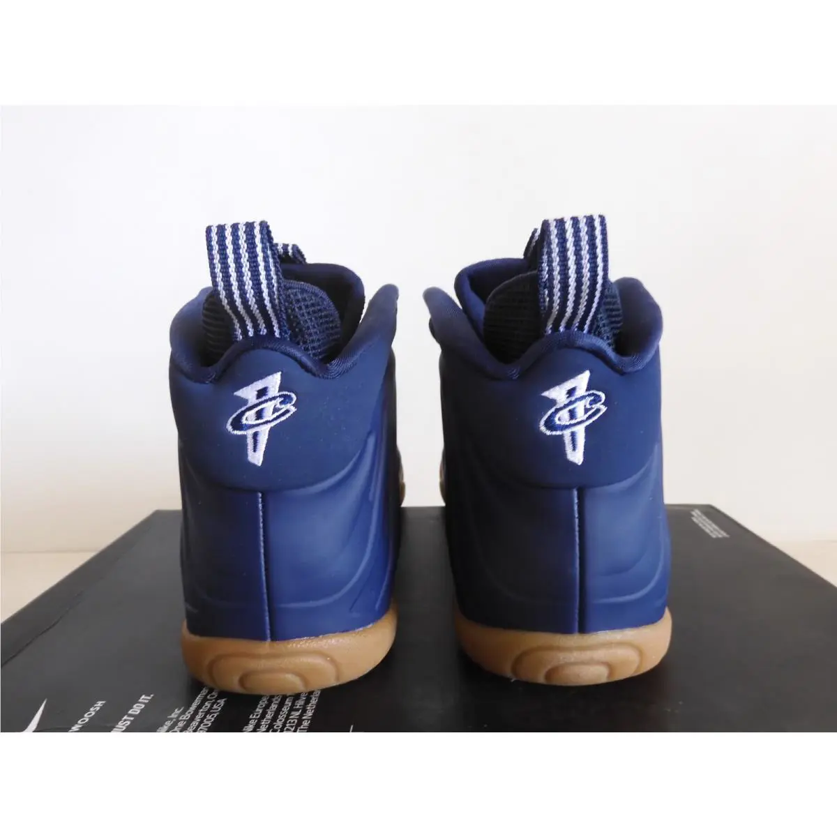 Nike shoes - Nike Air Foamposite One - Air Foamposite One - Blue (UPC: 091208098142) 3