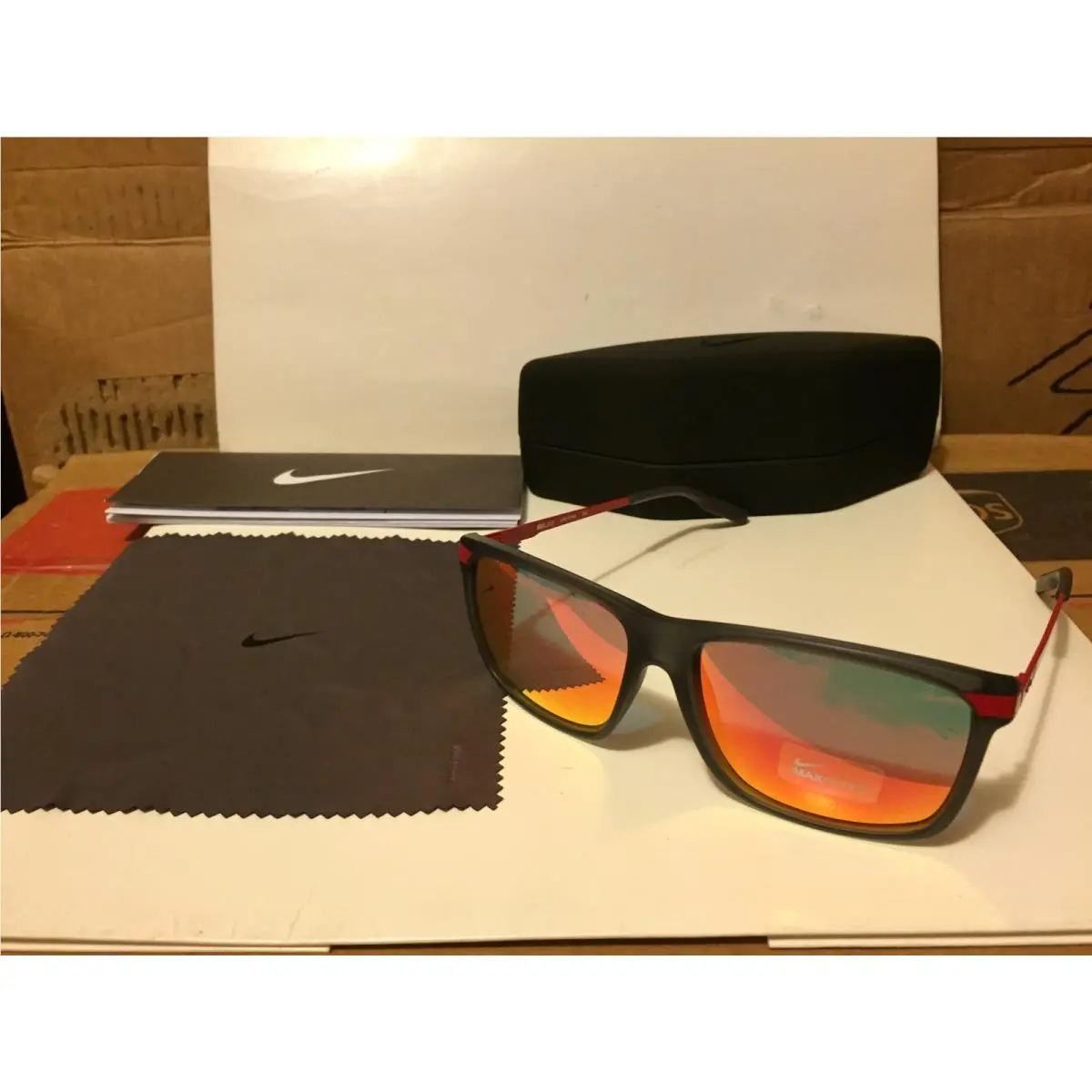 Nike Mdl. 252 R Matte Crystal Dark Grey/gym Red/grey W/red Flash EV0777-006