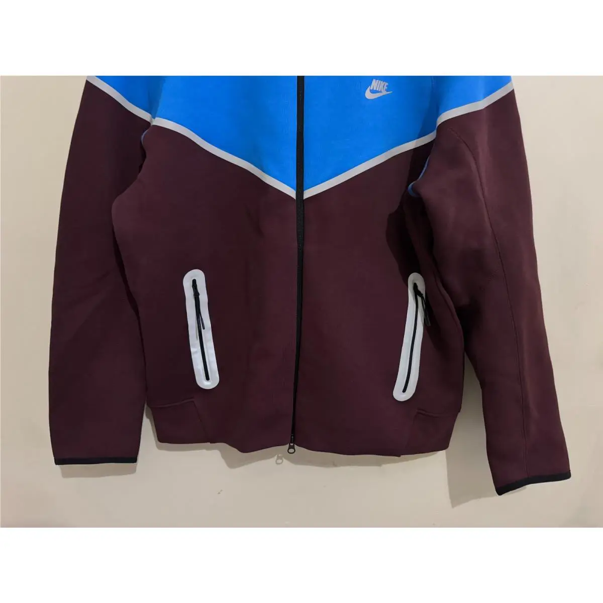 Nike clothing - Burgundy Crush/Light Photo Blue 2