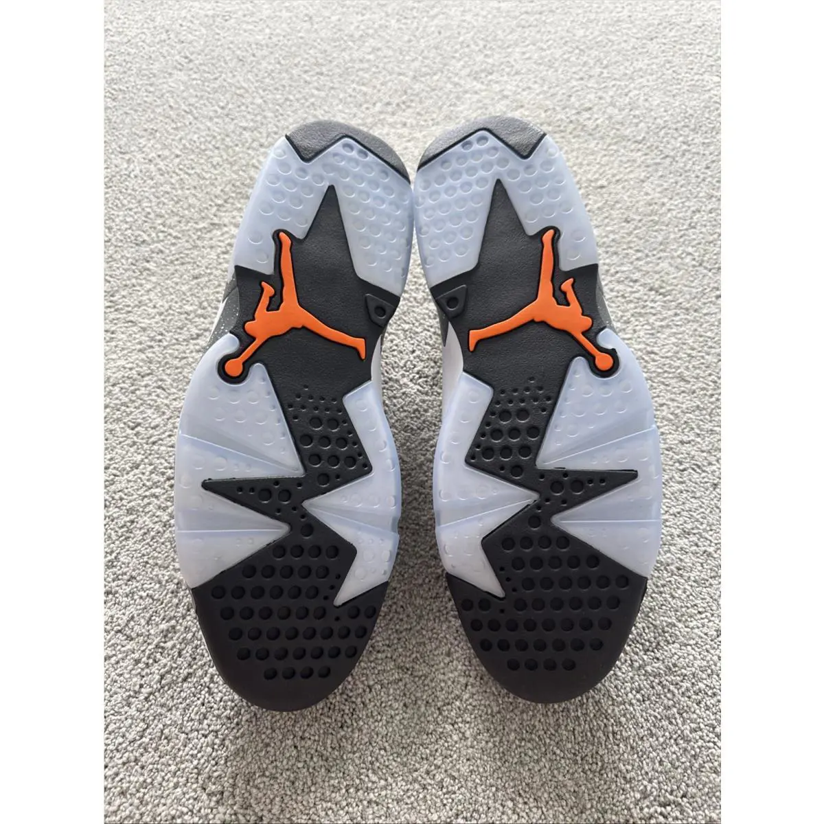 Nike shoes - Air Jordan Retro - Air Retro - Orange 9