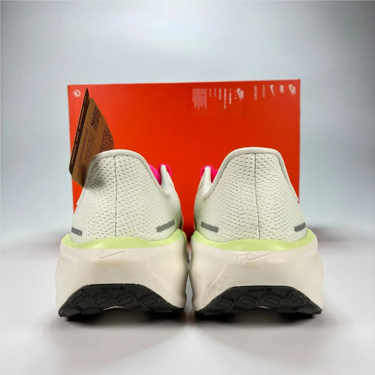 Nike shoes - Nike Air Zoom Pegasus 40 - Fn5041107 - Ivory 3