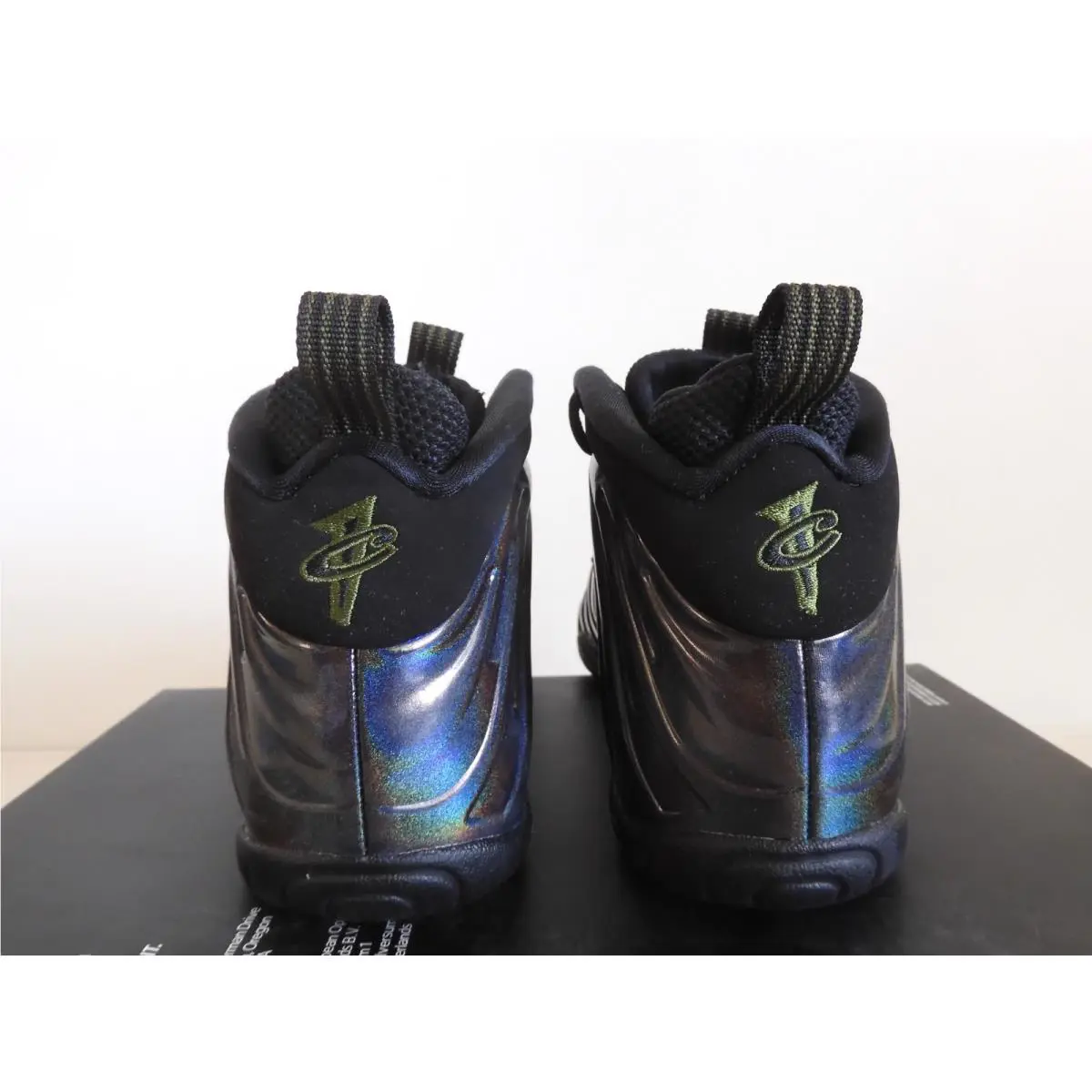 Nike shoes - Nike Foamposite One and Pro - Green (UPC: 091206686839) 3