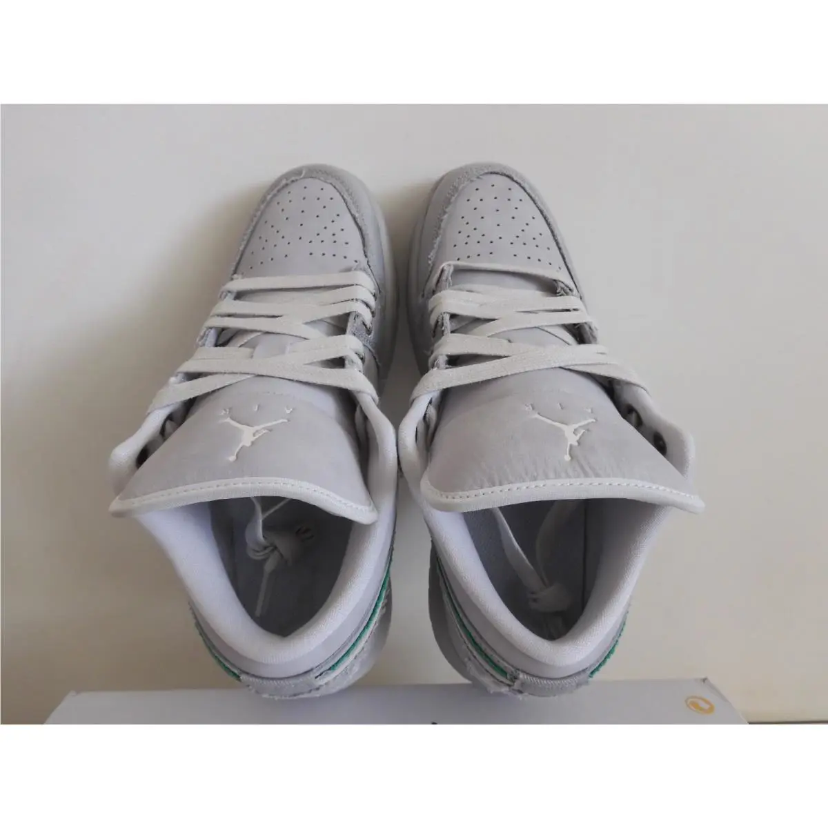 Nike shoes - Air Jordan 1 Low SE - IH3369 077 - LT Smoke Grey/Summit White (UPC: 198486137898) 4