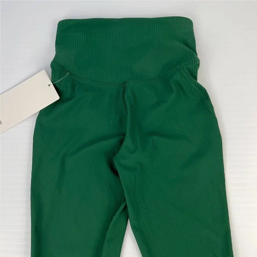 Lululemon clothing - Green 7