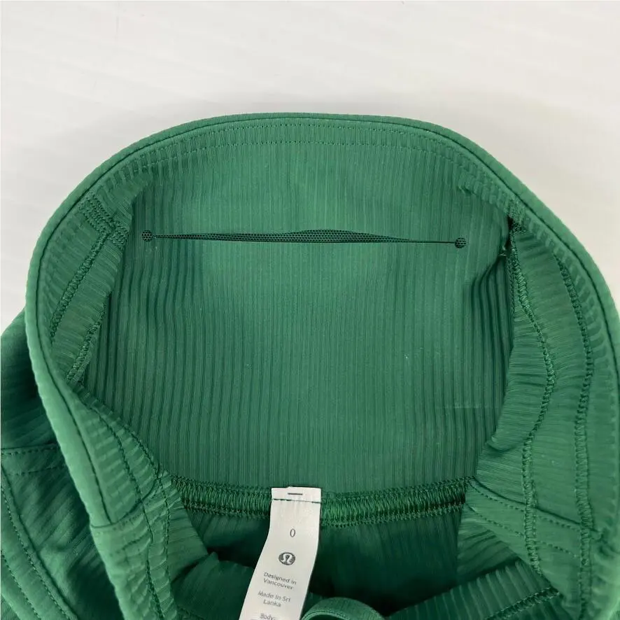 Lululemon clothing - Green 4