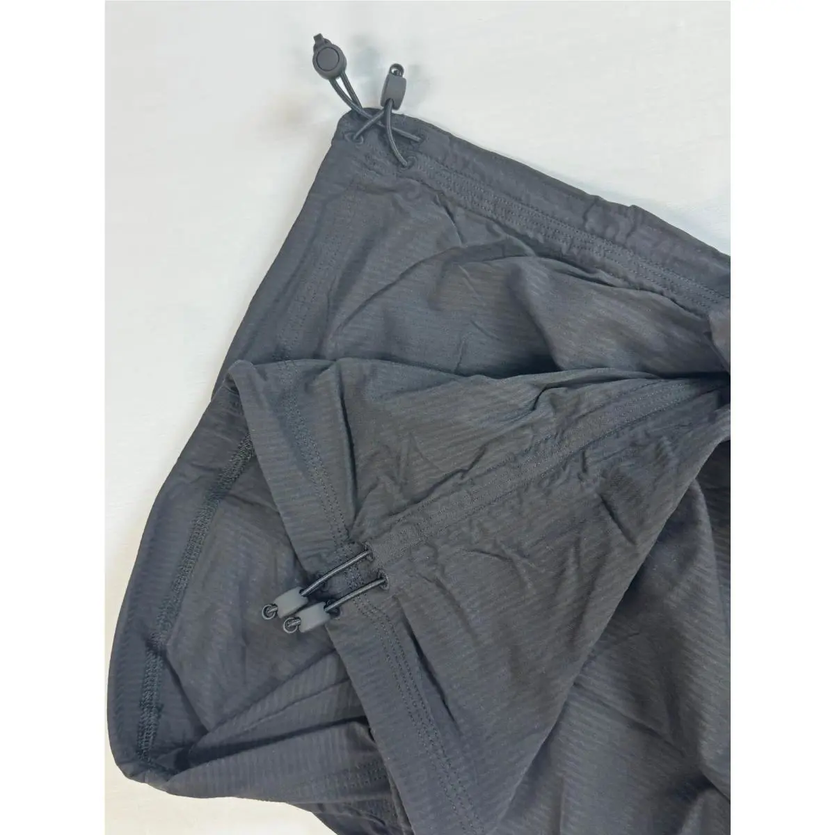 Lululemon clothing - Black 3