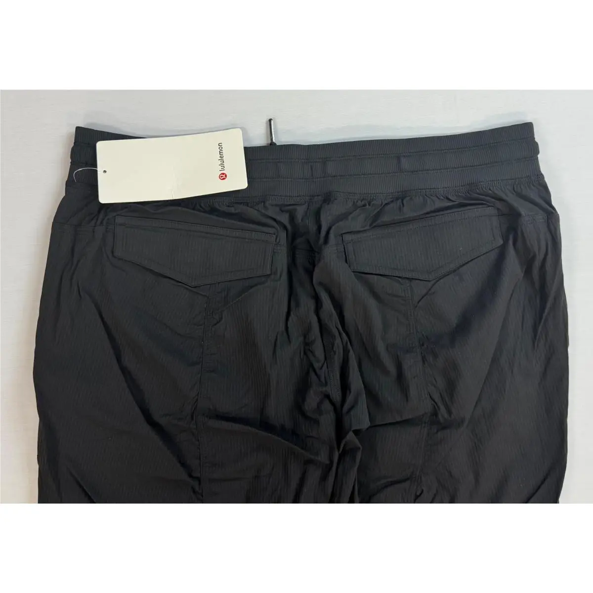 Lululemon clothing - Black 1