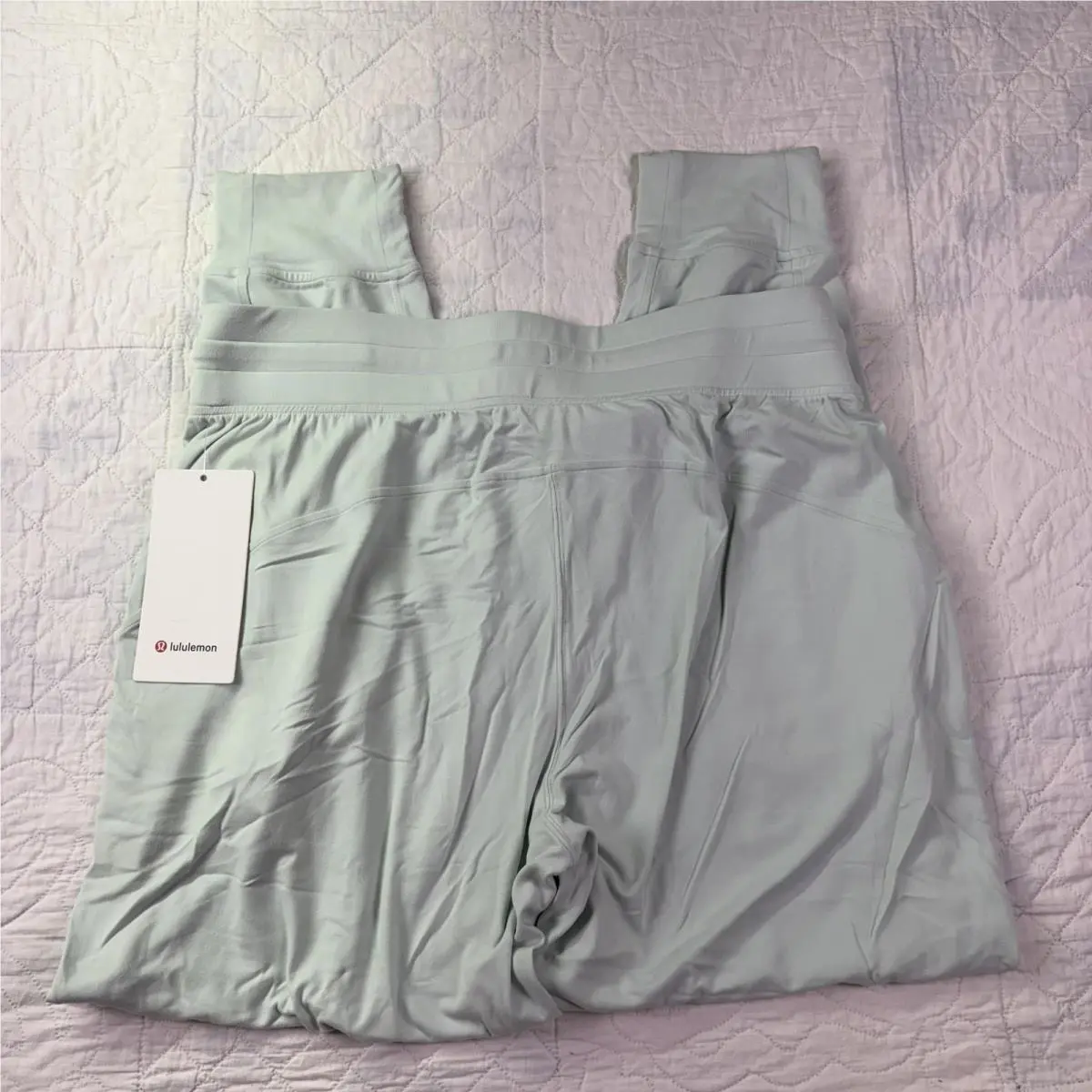 Lululemon clothing - Green 5